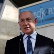 Benjamin Netanyahu na hulváta přiznal, že udělal z Izraele pokusnou laboratoř