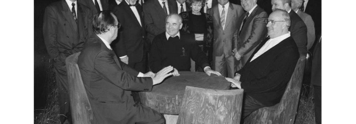 co Západ slíbil Gorbačovovi